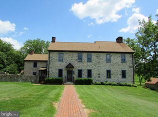 198 Blacksmith Rd, Oley, PA 19547