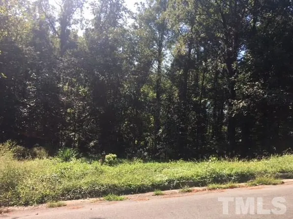 805 Brookhaven Dr, Durham, NC 27707