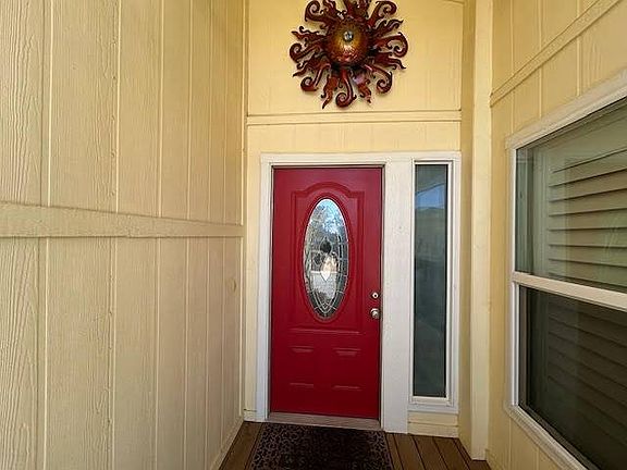 3rd image of 15455 Glenoaks Blvd Space 568