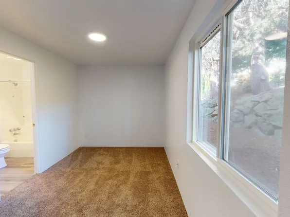 Bayview (105), 1102 Olympia Ave NE #B1-6, Olympia, WA 98506