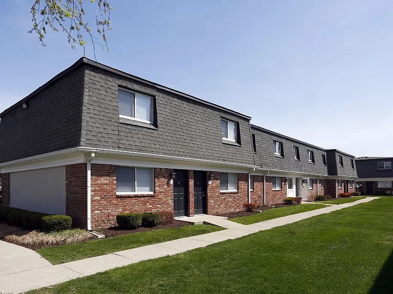Serenity Park Apartments — Photo 11