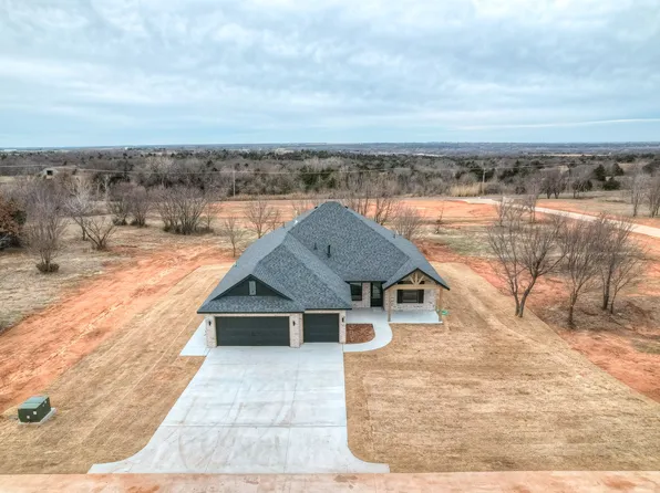 1827 S Blackberry Bend Plan, Settlers Point