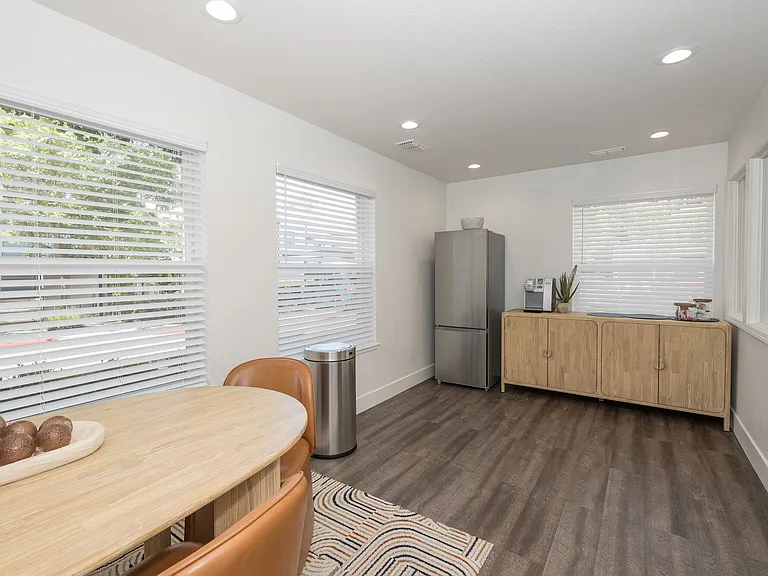 The AVA Apartments — Photo 9