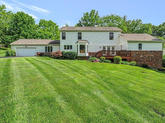 5th image of 171 Scenic Woods Ct