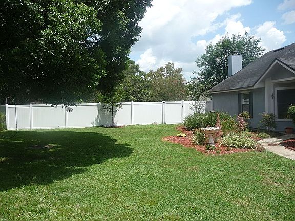 Side yard