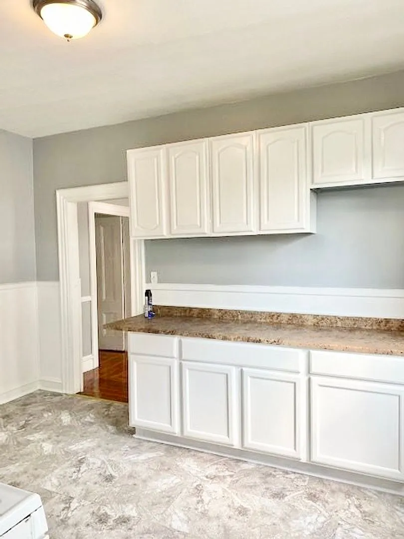 72 Pocasset Avenue — Photo 4