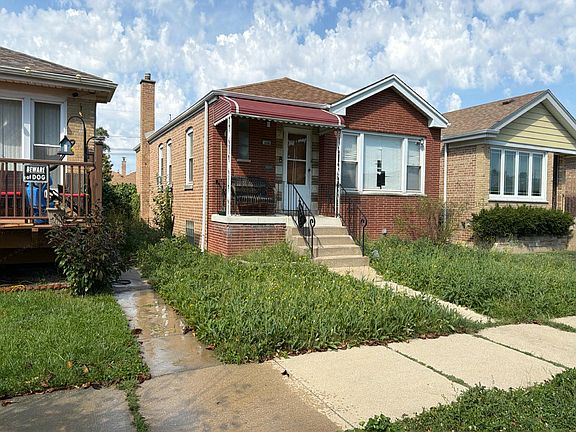 3rd image of 3648 W 81st St
