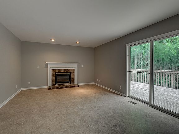 2nd image of 5391 Valleycreek Dr