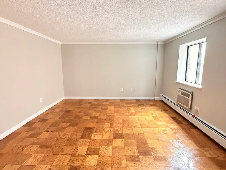 63-33 98th Pl #3L — Photo 6