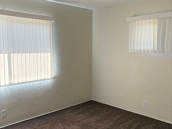 5th image of 3571 Beechwood Ave APT K