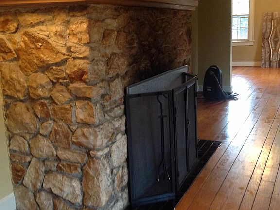 Stone working fireplace
