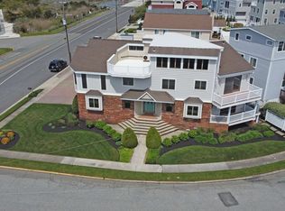 653 Ocean Dr, Avalon, NJ 08202