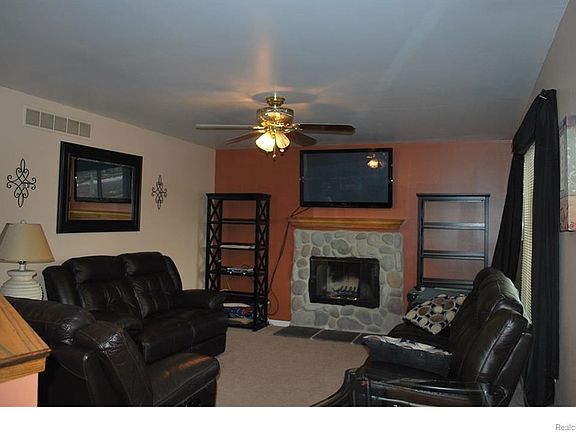 4th image of 2616 Bonita Dr
