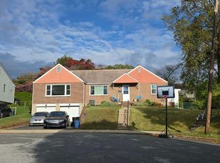 36 Hillside Rd, Broomall, PA 19008