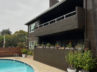 349 S Linden Dr APT C, Beverly Hills, CA 90212