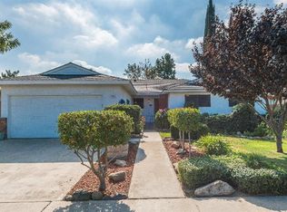 2551 W Sussex Way, Fresno, CA 93705