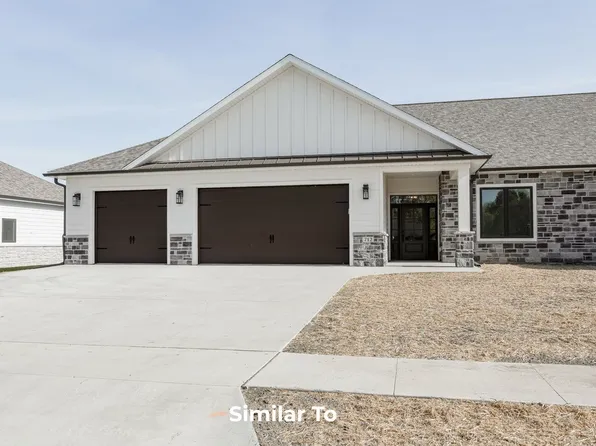 704 Big Rock Park Rd, Pella, IA 50219