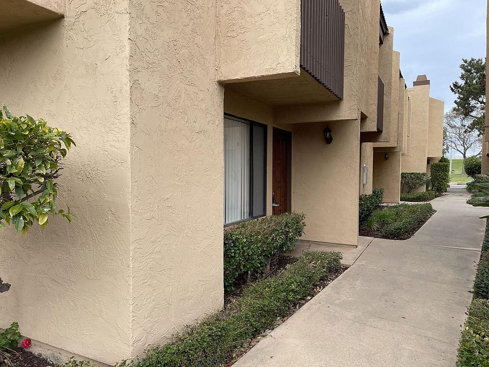 1st image of 9415 Gold Coast Dr Unit B1