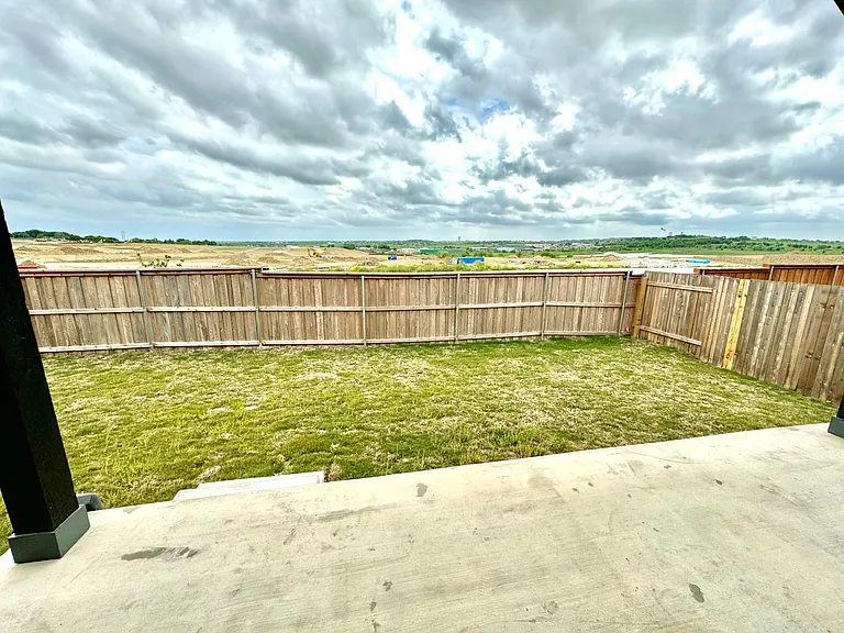 703 Durian Loop — Photo 27