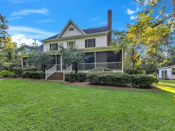 2055 Fernwood Way, Henderson, NC 27536