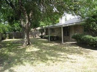 1010 W Nelda Rd, Houston, TX 77088