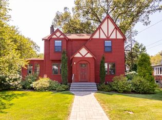 4 Charlotte Rd, Newton, MA 02459