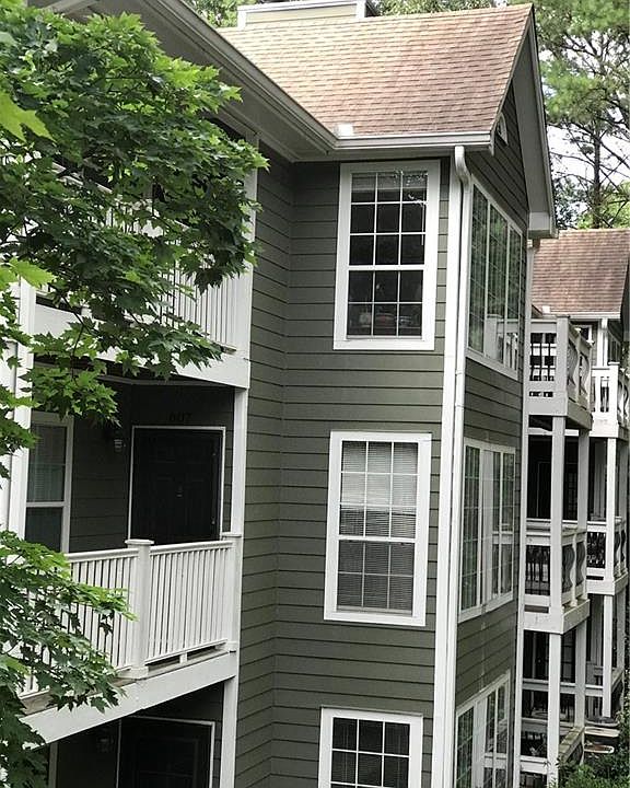 1st image of 807 Berkeley Woods Dr #807
