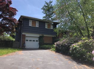 6200 Northern Blvd, East Norwich, NY 11732