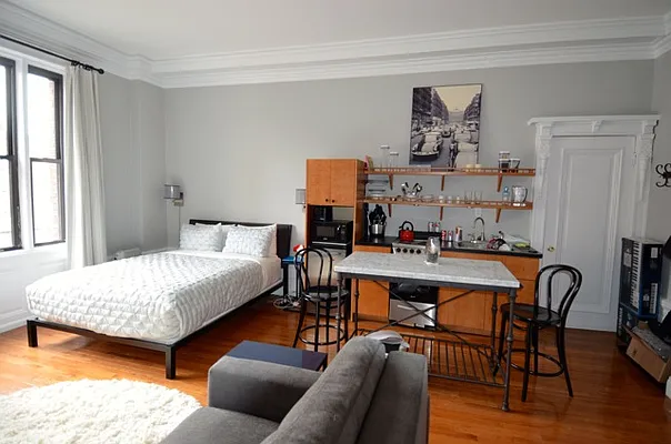 Sold by Linda Ruocco, LREB | media 12