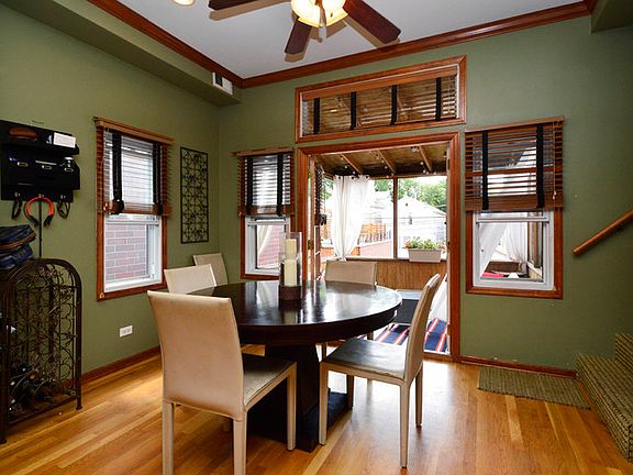 3rd image of 3722 N Marshfield Ave #2