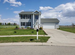 155 Jade Ct, Alma, MI 48801