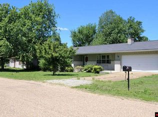 93 Springtree Ln, Mountain Home, AR 72653