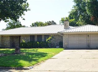 314 Rosebud Dr, Stephenville, TX 76401