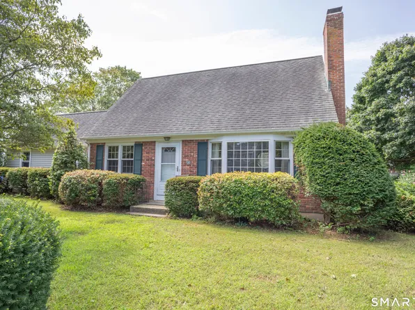 46 Farview Avenue, Old Saybrook, CT 06475
