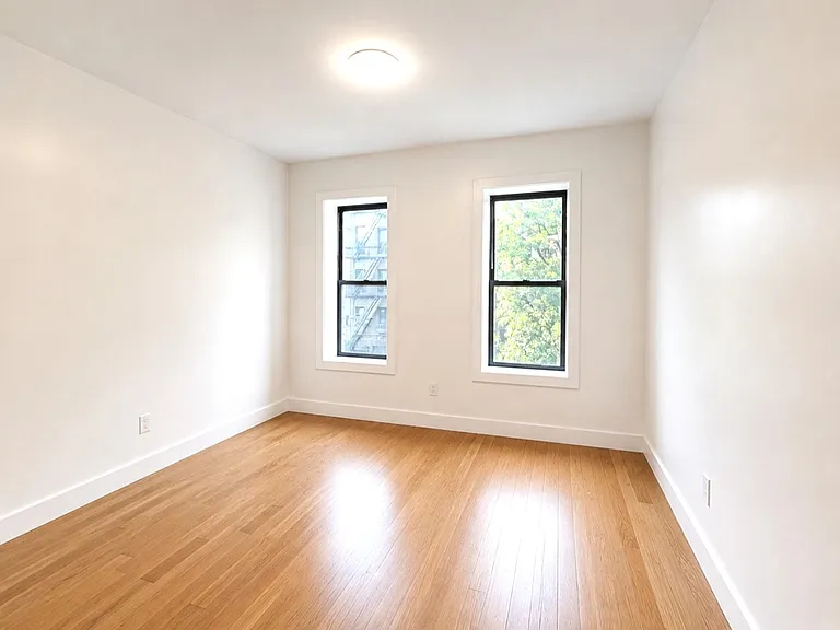 922 Prospect Pl #3L — Photo 10