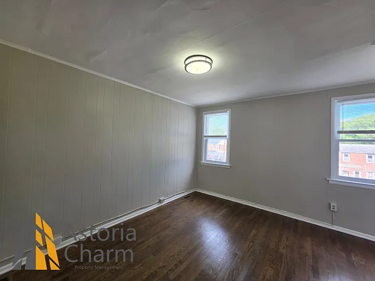 1418 N Dukeland St — Photo 16