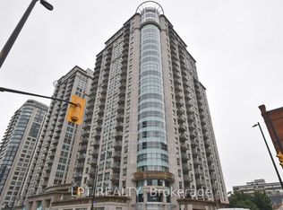 234 Rideau St #1905, Ottawa, ON K1N 0A9