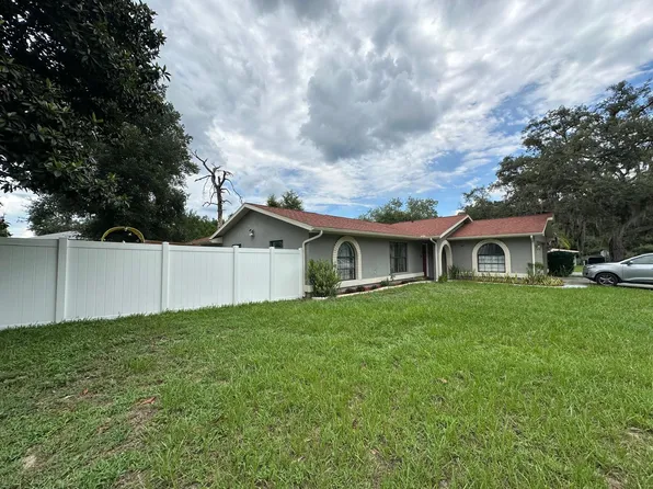 1514 Poe St, Inverness, FL 34450