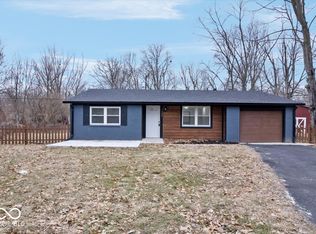 1622 Crest Ct, Indianapolis, IN 46214