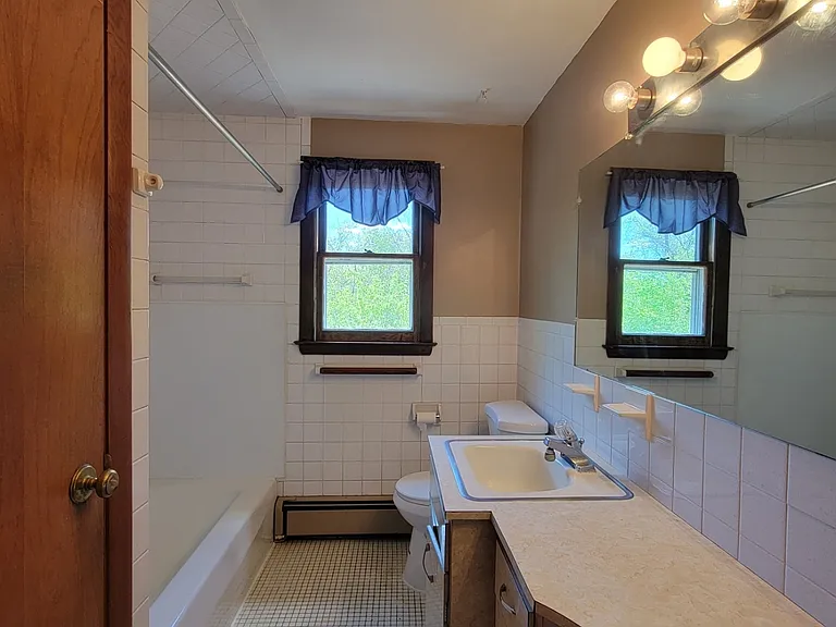 18 Parsonage Rd #2 — Photo 6