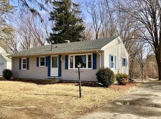 623 Parker St, Springfield, MA 01129