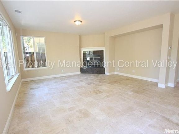 4th image of 506 W Viento St