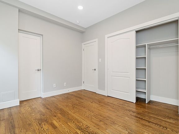 5th image of 304 Bleecker St APT 2