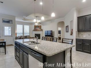 104 Mineral Point Dr, Aledo, TX 76008