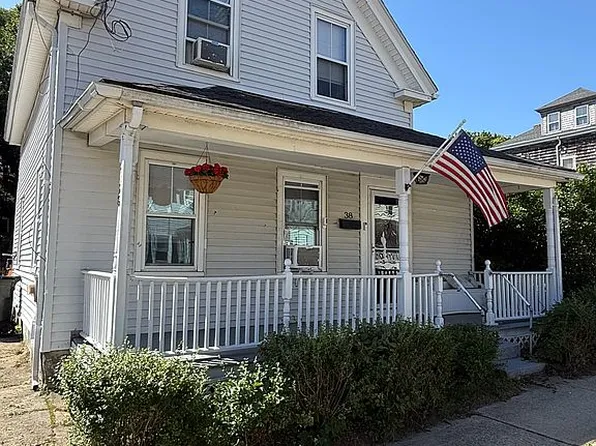 38 Cherry St, Plymouth, MA 02360