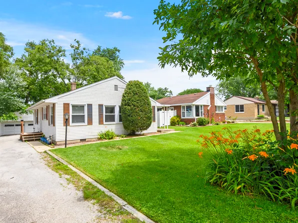 11132 Parker St, Mokena, IL 60448