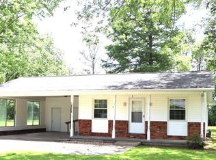 1007 Westport Dr, Dexter, MO 63841