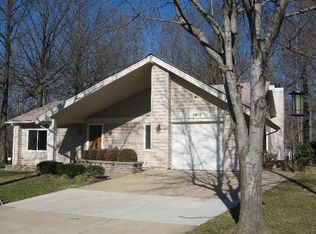 7912 Mulberry Bottom Ct, Springfield, VA 22153