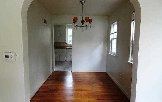 4th image of 1249 University Dr