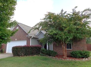 410 Melbourne Ln, Spartanburg, SC 29301